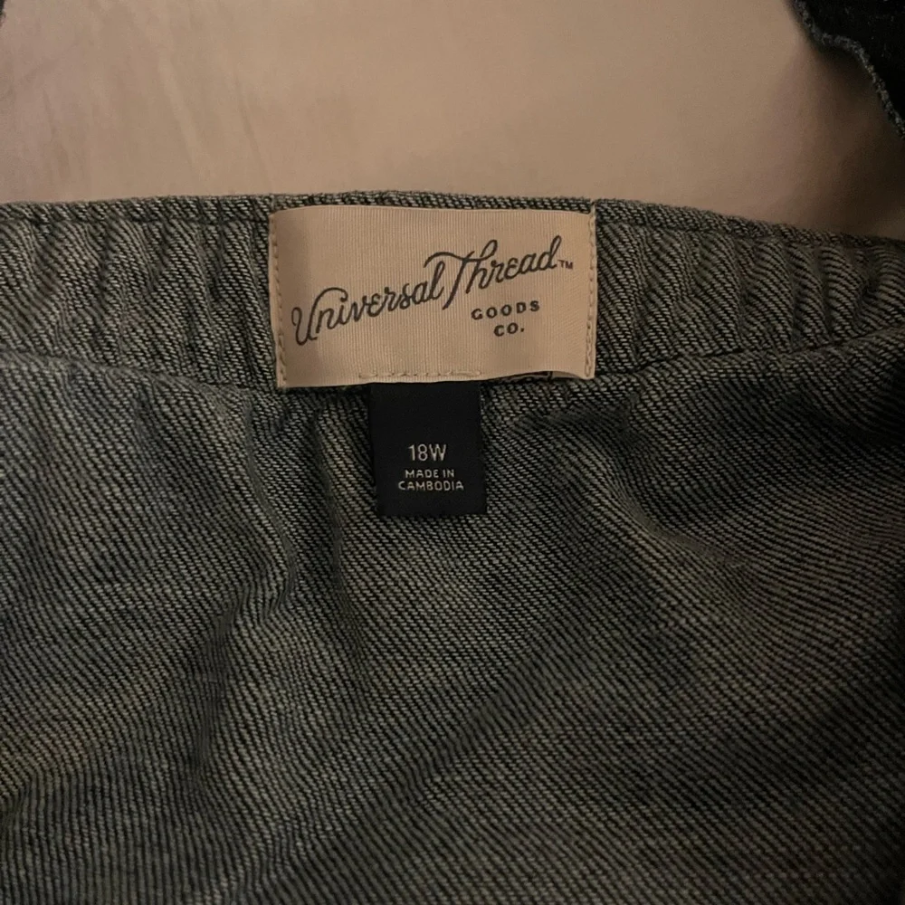 Universal Thread Denim Dress - Picture 4 of 4